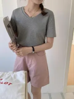 グレー Vネック 半袖Tシャツ