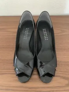 BARNEYS NEW YORK ブラックパンプス35（22センチ）