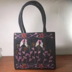 Item thumbnail for item ca0dc313-7be2-41b8-ae8e-af63ea52138b