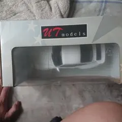 UT Models Porsche 911 Carrera ミニカー