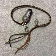 レザー編み込みウォレットチェーン