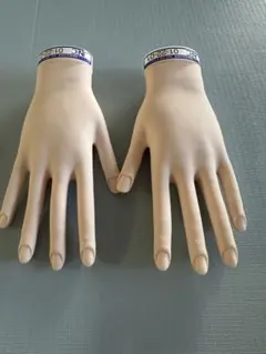 認定ハンドマネキン 左右ペア 箱無し 認定ハンドマネキン 左右ペア 箱無し - メルカリ
