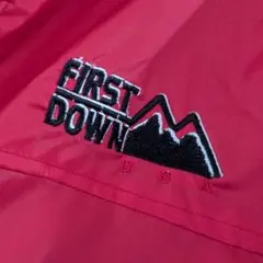 ファーストダウン　FIRST DOWN　赤　コート　ジャンパーのサムネイル