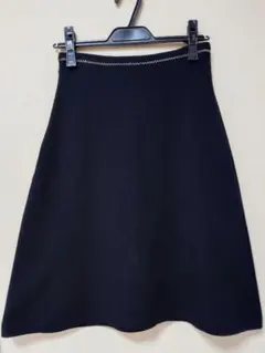 Y‘s　黒ひざ丈　毛 スカートのサムネイル