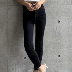 ブラックスキニーデニム xs