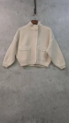 アイボリー フリース ジャンパー