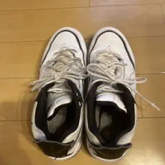 ナイキ　ジョーダン コートサイド 23 メンズ カジュアル シューズ