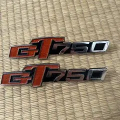 SUZUKI GT550サイドカバー用 純正エンブレム - メルカリ