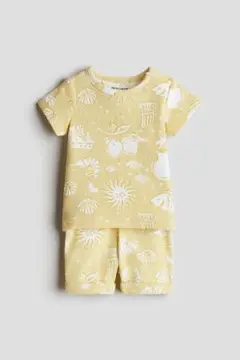 H&M ADORABLES Tシャツ ショートパンツ セット