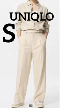 【ユニクロ】タックワイドパンツ(31 BEIGE )(Sサイズ）