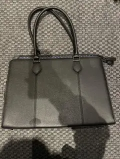 ブラックビジネスバッグ