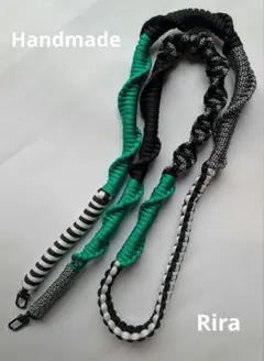 ハンドメイド　スマホショルダーストラップ