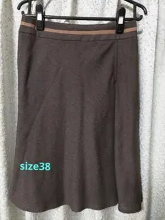 Perle Peche ドット柄 ひざ丈スカート ブラウンのサムネイル