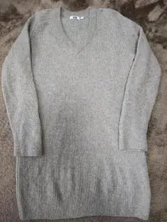 UNIQLO　ユニクロ　Vネック　ワンピース　ベージュ　長袖