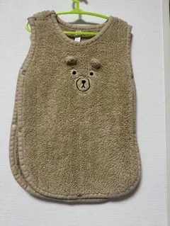 ベージュ クマ刺繍 フリーススリーパー