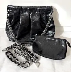 CHARLES & KEITH Duo ブレードチェーンハンドルホーボーバッグ - メルカリ