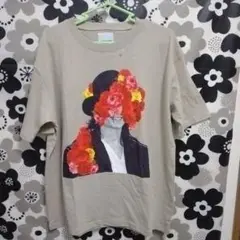 La vie est belle 花柄Tシャツ