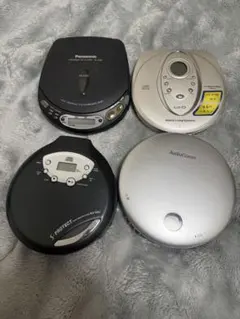ポータブルCDプレーヤー 3台セット売り 2台ジャンク - メルカリ