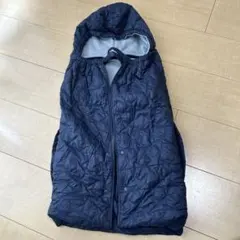 ユニクロ　ネイビー 抱っこ紐ケープ　キルティング おくるみ フード付き