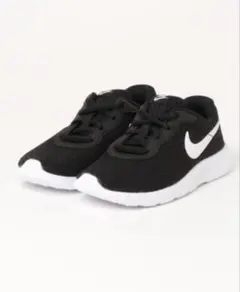 BEAMS購入《新品未使用》NIKE タンジュン19cm