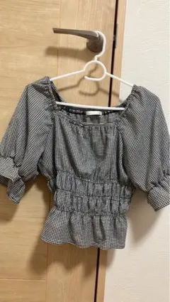 チェック柄オフショルダー半袖トップス