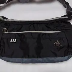 アディダスショルダーバッグ　男女兼用