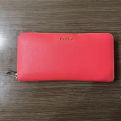 FURLA ピンク長財布