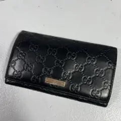 GUCCI グッチ ブラックレザー 長財布 GGパターン メタルプレート