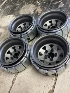 RC4WDミッキートンプソンクラシックロック1.9インターナルビードロックホイル RC4WD】 ミッキートンプソン クラシックロック1.9 インターナ