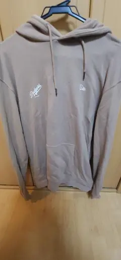 Item thumbnail for item 6e625c38-13b8-48b5-a506-f94f56f928b3