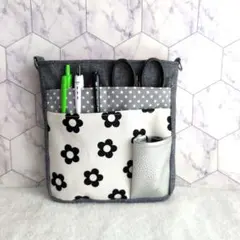 Item thumbnail for item 92b2ddb8-b200-44ca-bb3b-e804eff8d537