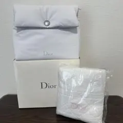 Dior ノベルティ ポーチ 白　タオルセットのサムネイル