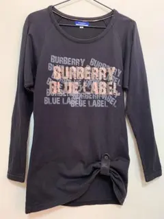 バーバリーブルーレーベル ロゴプリント　長袖Tシャツ　ブラック