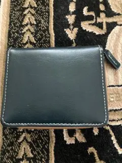 新品　レザー　二つ折り財布 ラウンドファスナー ダークグリーン