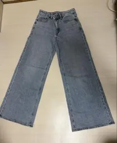 GU ライトブルー ストレートデニム