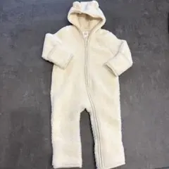 GAP ベビー アウター 3-6ヶ月 クリーム色　ベビーアウター　ジャンプスーツ