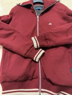 Burberry 赤 ジップアップニットセーター