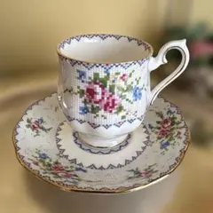 2025年最新】ロイヤルアルバート プチポワンの人気アイテム - メルカリ