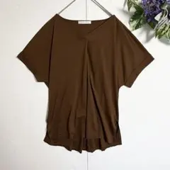 美品✨ ミッシェルクラン カットソー 茶 M 38 Vネック スキッパーシャツのサムネイル