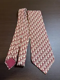 GUCCI バーガンディ GGパターン ネクタイ - メルカリ