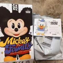 正規品　ミッキーファミリー　ぬいぐるみキーホルダー　ドナルド