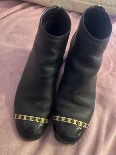 フェラガモ ショートブーツ