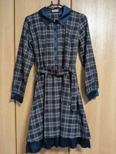axes femmeネイビー系チェック トレンチワンピ