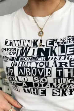 レタープリントTシャツ　チビt ミニt クロップド丈　ホワイト