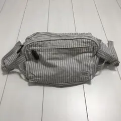 革 ボディバッグ