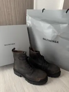 新品未使用　BALENCIAGA バレンシアガ STRIKE BOOTSのサムネイル