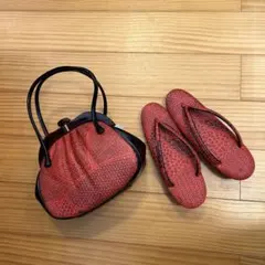 赤と黒のバッグと草履セット