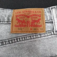 Levis 512