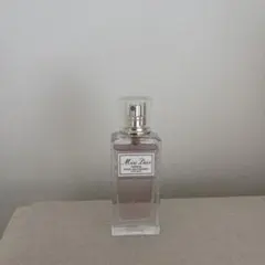 Miss Dior Eau de Parfum ディオールヘアミスト