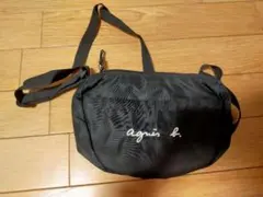 agnès b. ブラックショルダーバッグ